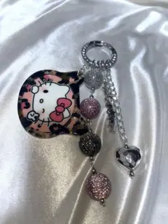 【新品未使用】ハローキティ レオパード柄キーホルダー　ハンドメイド　セール