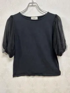 ビームス　Tシャツ　黒　袖チュールレース