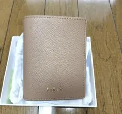 FURLA　二つ折り財布