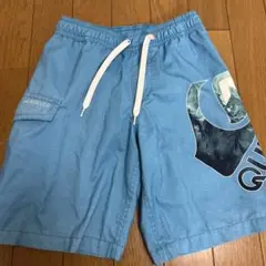 週末セール　即日発送QUICKSILVER サーフパンツ 水着　サイズ140