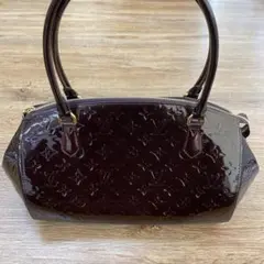 m2760 ルイヴィトン モノグラム ヴェルニ シャーウッドGM M91489