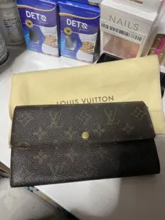Louis Vuitton 長財布モノグラム
