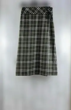 【難あり】バーバリーブルーレーベル チェック柄 スカート