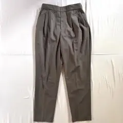 グローバルワーク ウツクシルエットテーパードパンツ S グレイッシュモカ