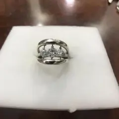 ダンシングストーンリング