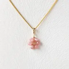 小ぶりなインカローズフラワーの1粒ネックレス