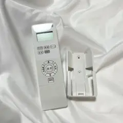 TOSHIBA 東芝 照明リモコン NLER003-LC ホルダー付き