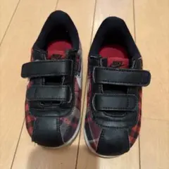 Nike 赤・黒チェック ベルト付きスニーカー14cm