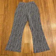 キッズ　ゼブラ柄　ボトム