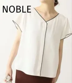NOBLE ノーブル バイカラー メローフレアスリーブホワイトとろみブラウス