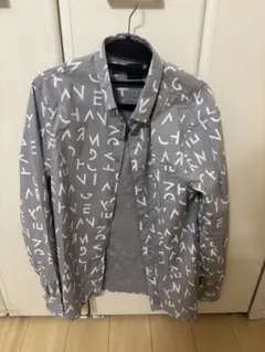 Armani Exchange グレー ロゴプリント M