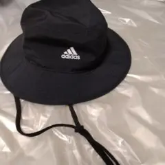 アディダスバケットハット　アドベンチャーハット　adidasハット
