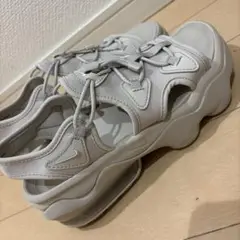 Nike Air Max スポーツサンダル グレー