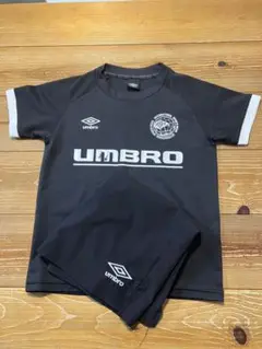 umbro 黒 Tシャツ ショートパンツ セット　130cm