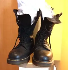 Dr.Martens✪14ホールブーツ✪BLACK