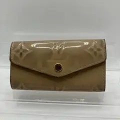 大人気!ルイヴィトン/LOUIS VUITTON エナメル 4連キーケース