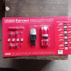 Ferrari 250 Testa Rossa 組み立てキット 1:64