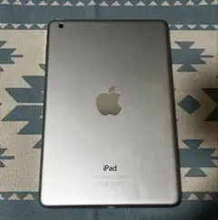 Apple iPad mini シルバー 本体 ジャンク iPhone
