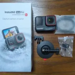 Insta360 Ace Pro 本体
