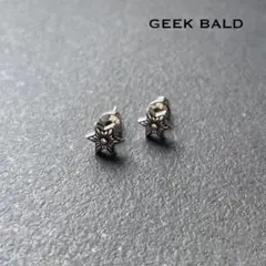 シルバークロスピアス　スター　星　シンプルアクセサリー　人気No1