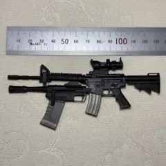 HOT TOYS 1/6スケール　M4 グレネードランチャー