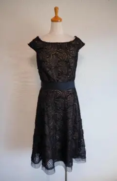 TADASHI SHOJI ワンピース 「2」9号程度