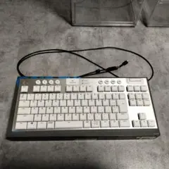 Logicool G913 TKL ロジクール　ホワイト　キーボード