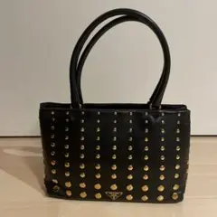 プラダ PRADA レザーハンドバッグ スタッズバッグ