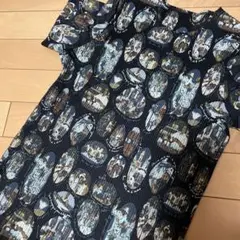 値引きTOKUKO黒地半袖プリーツのブラウス