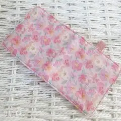 リバティ ハーフタイプのふんわりハンカチ ハンドメイド①