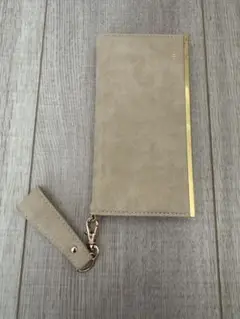 【中古】iPhone15用salisty ケース グレージュHAMEE スエード