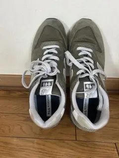 ニューバランス996