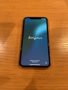 Apple iPhone XR コーラル 本体 SIMフリー