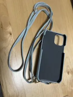 値下げiPhone12用ストラップ付きケース