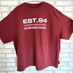 DC SHOE CO. EST.94 Tシャツ メンズ ワインレッド色