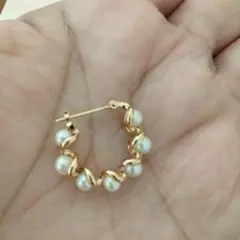 Item thumbnail for item 7d883e6e-25b0-4f4d-aeee-476085b13ff0