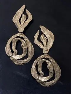 Item thumbnail for item 822f5ebf-067e-4b69-a3ad-c948cdb72712