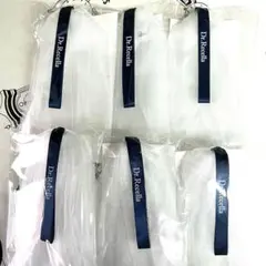 Item thumbnail for item 51975825-83ad-4ca7-bf39-455b7ed67c4c