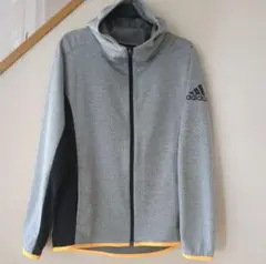 adidas フード付きジャケット グレー/ブラック/イエロー