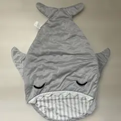 サメ型ベビータオルケット グレー