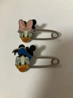 ドナルドダック デイジーダック ピンバッチ