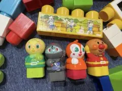 Item thumbnail for item e092ae99-d1d2-4999-b9cf-a647aa298c7d