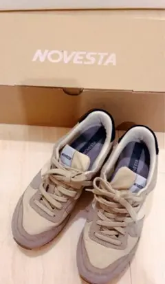 NOVESTA（ノヴェスタ）スニーカー:36