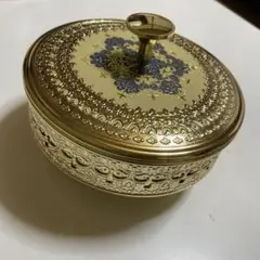 SHISEIDO 装飾的な小物入れ 中型 ゴールド