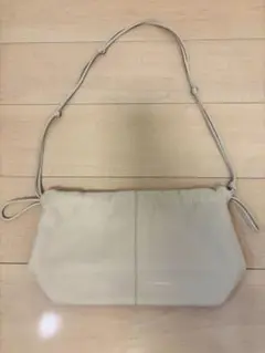 【新品未使用】FEEL AND TASTE アイボリーショルダーバッグ