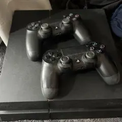 PlayStation 4 本体 ＋純正コントローラー2個美品