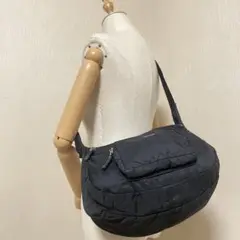 美品 ソニアリキエル ボディバッグ 斜め掛け ブラック シンプル 男女兼用 通学