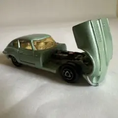 JAGUAR TYPE-E V12