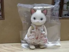 限定品　クリームネコのお姉さん　シルバニアファミリー　プレミアムクラブ