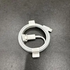 iPhone 純正Lightningケーブル